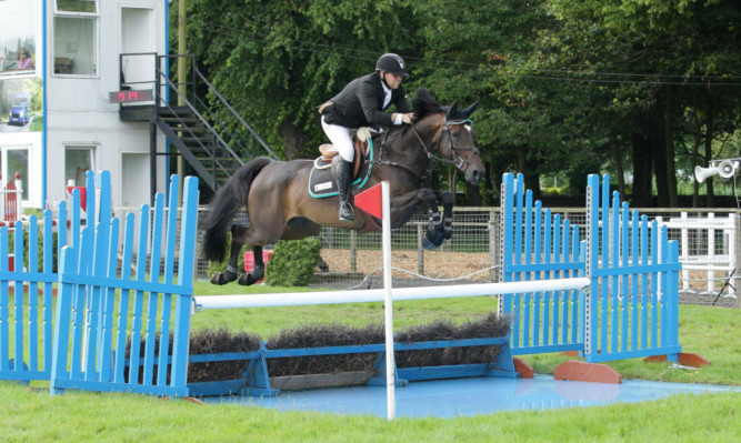 Douglas Duffin on Hi Midnight Millie in the Foxhunter (second round) clinching the top spot and ticket to HOYs