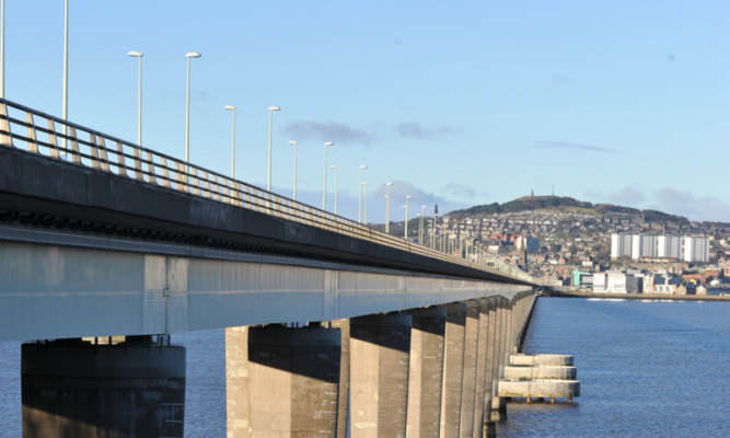 The Tay Road Bridge had to be closed in both directions.
