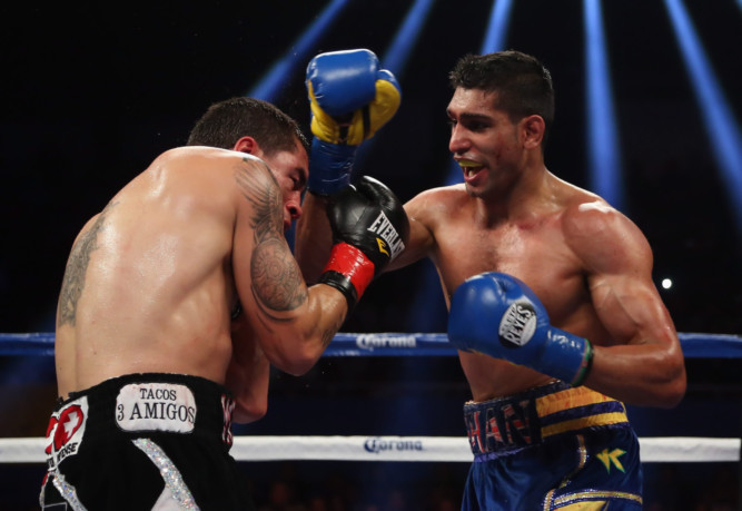 Amir Khan on his way to victory against Carlos Molina.