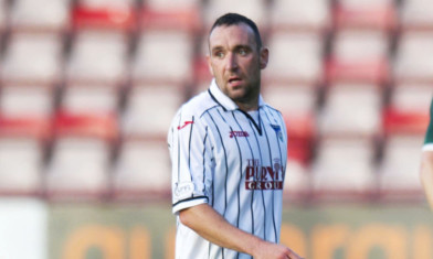 Michael Moffat in action for Dunfermline.