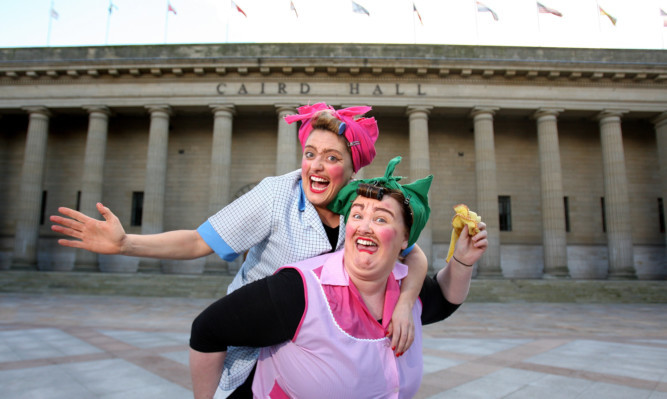 Louise McCarthy and Gayle Telfer Stevens, who make up internet hit and comedy act the Dolls. The ladies are to perform a show in Dundee next month.