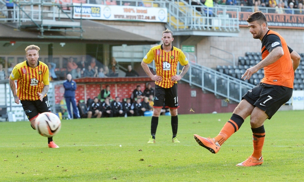 18/10/14 SCOTTISH PREMIERSHIP
DUNDEE UTD V PARTICK THISTLE 
TANNADICE - DUNDEE 
Dundee Utd's Nadir Ciftci slots home a penalty to give his side the lead.