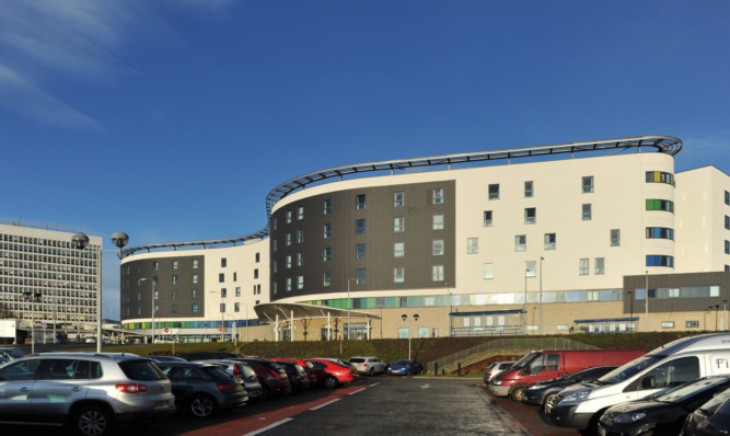 Kim Cessford - 27.12.12 - FOR FILE - pictured is the Victoria Hospital, Kirkcaldy