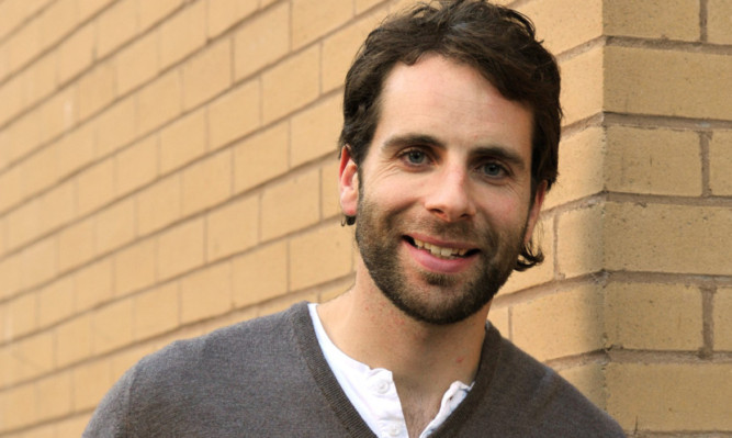 Kim Cessford - 25.10.12 - pictured outside the Bonar Hall where he gave a talk as part of the Dundee Literary Festival is Mark Beaumont