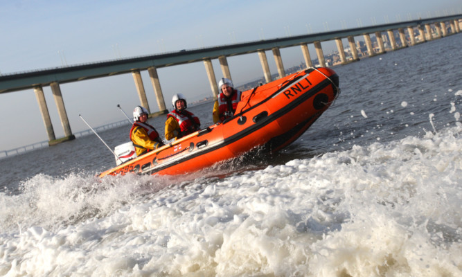 Both the inshore and all-weather lifeboats from Broughty Ferry were involved in the rescue efforts.