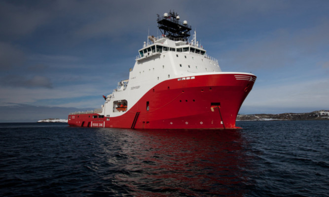 Siem Ruby in operations off Greenland for Cairn Energy