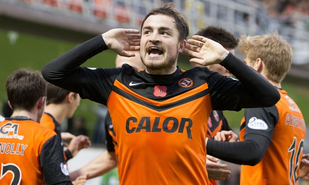 01/11/14 SCOTTISH PREMIERSHIP
DUNDEE UTD v ST MIRREN (3-0)
TANNADICE - DUNDEE
Delighted midfielder Paul Paton celebrates his opener for Dundee Utd