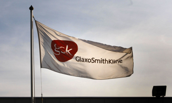 File photo dated 22/03/2012 of GlaxoSmithKline (GSK) near Irvine in Scotland, as the drugs giant faced fresh allegations of corruption after Chinese police accused a senior executive of bribery. PRESS ASSOCIATION Photo. Issue date: Wednesday May 14, 2014. The UK-based company has been at the centre of a slew of allegations in recent months, including from investigators in China, Iraq and Poland, after they alleged GSK reps paid doctors and hospital officials to prescribe its products ahead of others. See PA story HEALTH Glaxo. Photo credit should read: Danny Lawson/PA Wire