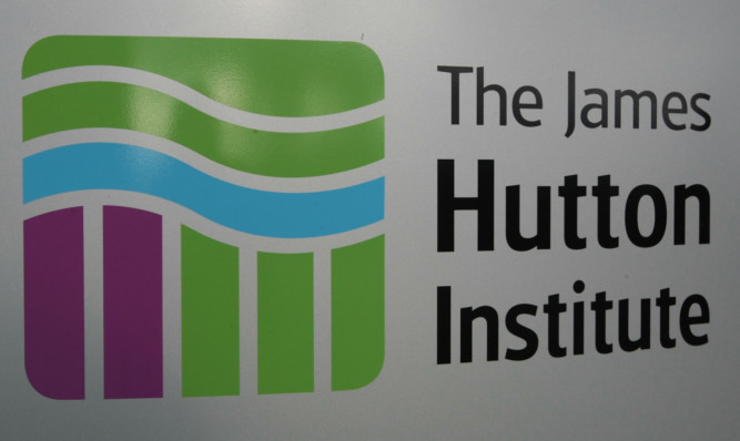 Kim Cessford, Courier - 26.11.11- FOR FILE - pictured is the James Hutton Institute, Invergowrie sign