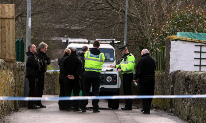 Police arrive at Eastmill Brae.