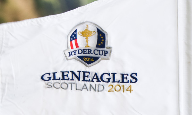 1,800 volunteers are needed for the 2014 Ryder Cup at Gleneagles.