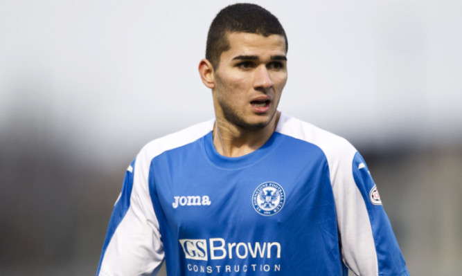 02/02/13 SCOTTISH CUP 5TH RND
ST MIRREN v ST JOHNSTONE
ST MIRREN PARK - PAISLEY
Mehdi Abeid makes his St Johnstonne debut