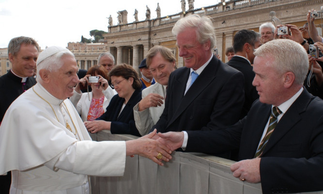 Jim McGovern meeting the Pope in 2007.