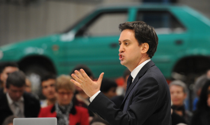 Labour leader Ed Miliband says the reintroduction of the 10p rate of income tax would make society fairer.