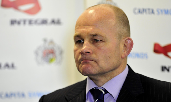 Former Scotland coach Andy Robinson has been named Bristol's new Director of Rugby.