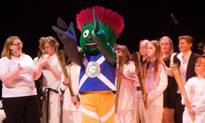 Clyde, the Commonwealth Games mascot, at the 2013 Dundee Sports Awards.