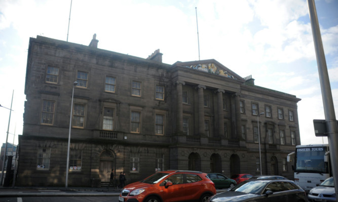 Custom House and Harbour Chambers.