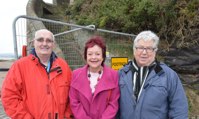 Councillors Lawrence Brown and Kay Carrington with Commodore William Shields.