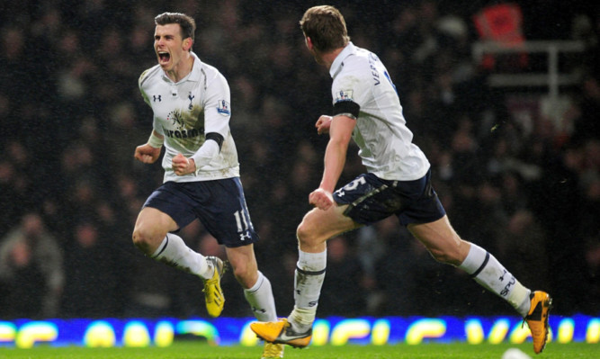 Gareth Bale celebrates scoring the winning goal during Tottenham's 3-2 win over West Ham.