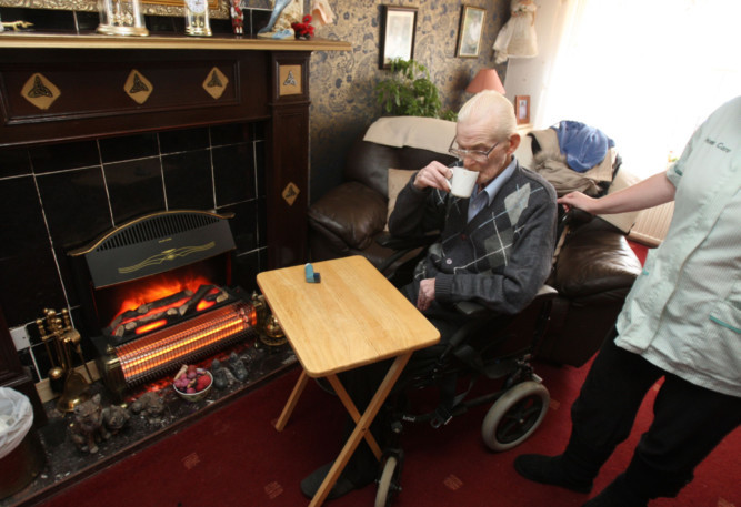 To meet the growing need for carers to help people stay in their own homes, Carewatch (Tayside) is creating 35 posts.