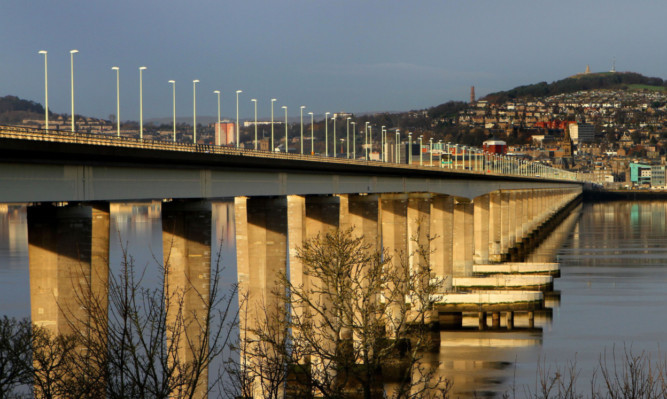 Kris Miller, Courier, 24/11/14. Picture today at the Tay Road Bridge, Fife shows a general view of the bridge and City of Dundee.