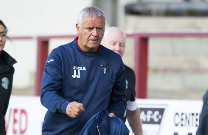 Outgoing Dunfermline manager Jim Jefferies