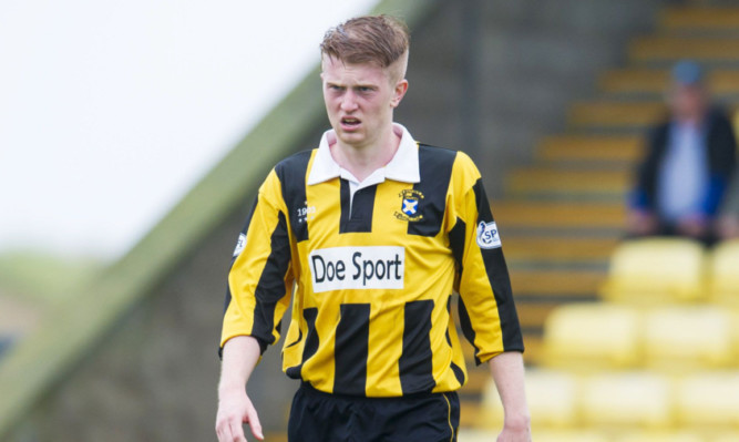 Alan Cook in action for East Fife