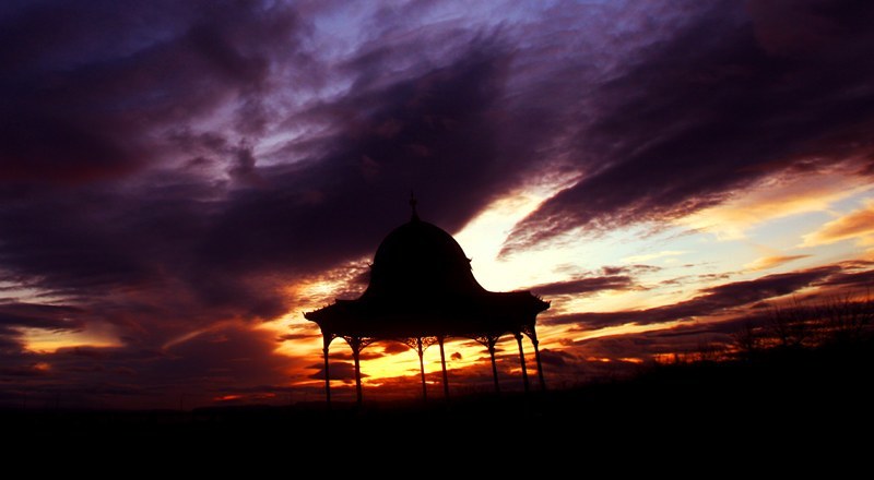 Sunset over Magdalen Green Bandstand, Magdalen Yard Road, Dundee. Scenic extra picture.