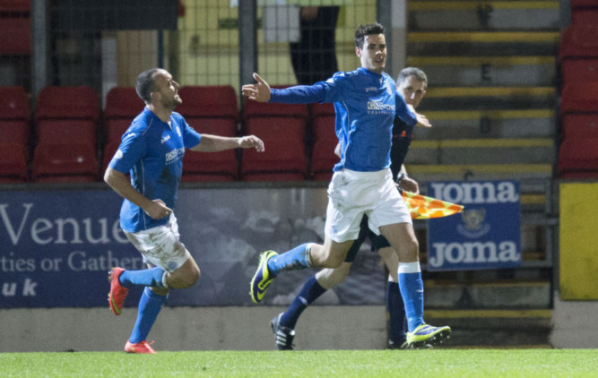 St Johnstone's Brian Graham (right) celebrates after putting his side 1-0 up