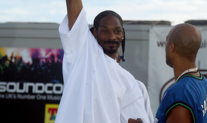 Snoop Dogg playing basketball backstage at T in the Park in 2005.