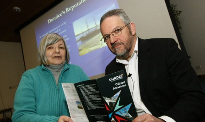 Sheena Wellington and city council director of leisure and communities Stewart Murdoch at Monday's City Of Culture bid meeting.