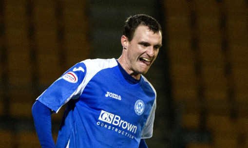 David Robertson in action for St Johnstone.