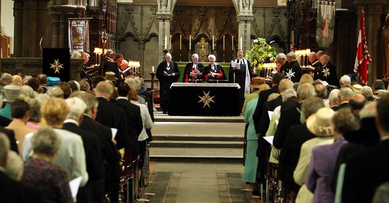 John Stevenson, Courier,24/06/10.Perth.St Ninian's Cathedral,Festival of St John.Pic shows the congregation during the ceremony.