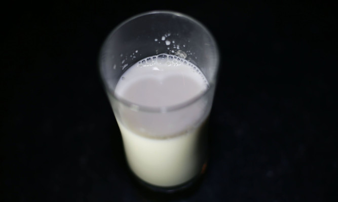 With the glass seeming half empty for the countrys dairy industry, the public are being urged to sign an e-petition calling  for farmers to be paid a minimum price for their milk.