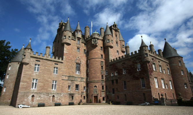 Kris Miller, Courier, 10/08/12. Picture today shows building exterior of Glamis Castle for files.