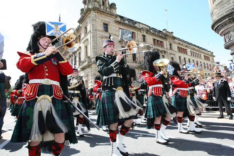 Kim Cessford, Courier - 02.07.10 - Perth Day Celebrations - military brass band in the parade