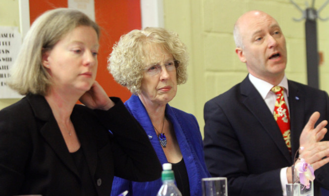 Housing Minister Margaret Burgess (centre) at the briefing with MSPs Shona Robison and Joe Fitzpatrick.