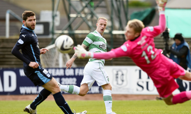 Scott Bain manages to keep this Celtic effort out.