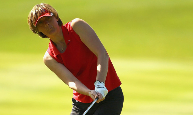 Karyn Dallas is keen to get more women playing golf.