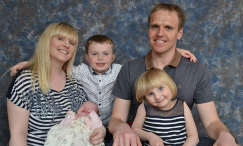 Lee and wife Claire with children Cole, Lois-Lily and Murran.