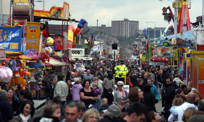 The Links Market draws huge crowds to Kirkcaldy.
