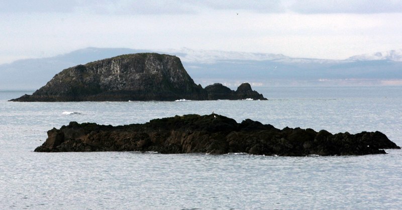 A view of Lamb Island (top) where Uri Geller plans to spend the night in search of Egyptian treasure.  It will be Geller's first visit to the outcrop, in the Firth of Forth, which he bought last year.