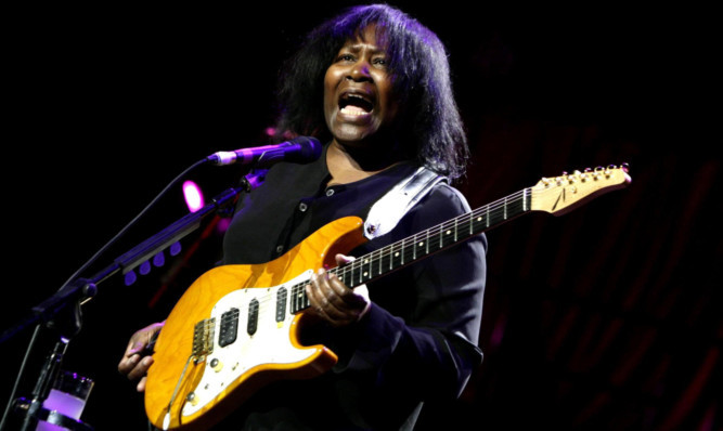 Joan Armatrading on stage.