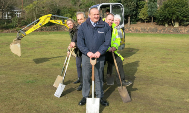 From left: Astrid Willis of Gardening Leave, Peter Sandwell of Dundee City Council, Barry McDougall of ISS Facility Services Landscaping, Colin Lavery of ISS and Dorothy Connell of Friends of Dudhope Park. Martin Woods of ISS is in the digger.