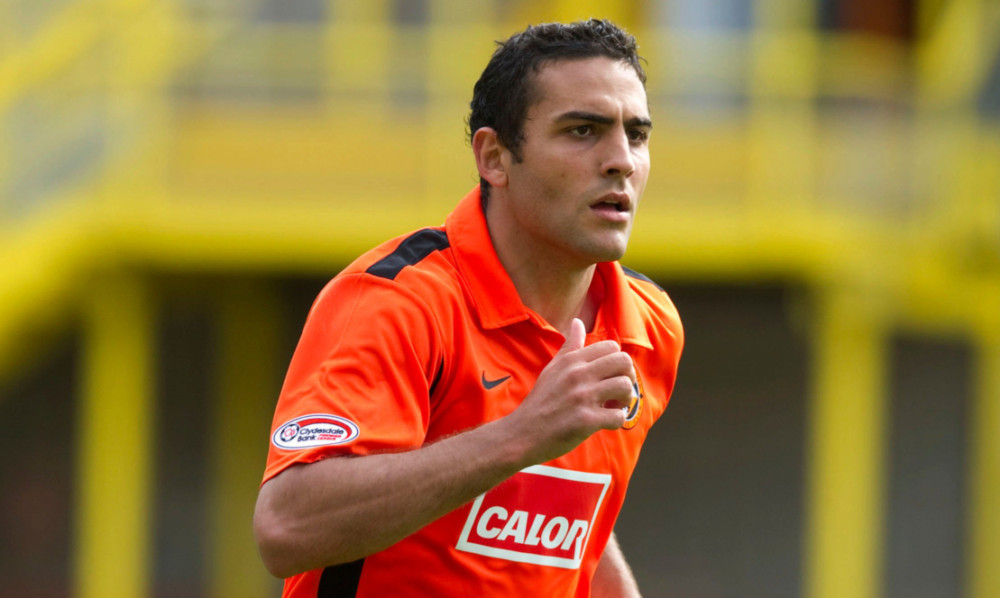 Damien Casalinuovo played 25 games for Dundee United.