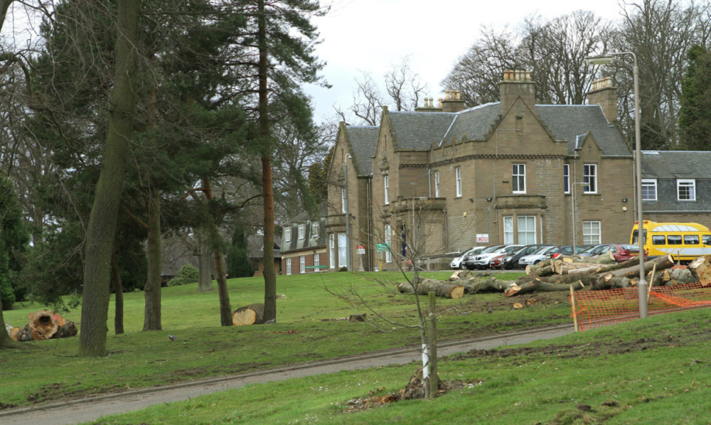 The existing young peoples unit in Dudhope Terrace.