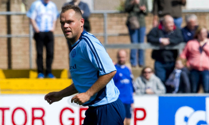 Martyn Fotheringhams goals helped lift Forfar into second place following a fourth straight win.
