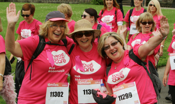 Some of the ladies who took part in last years Pink Ribbonwalk.