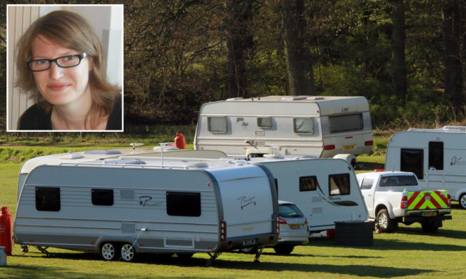 Ana Hine (inset) wanted to extend the hand of friendship to Travellers who have set up a new camp at Camperdown Park.