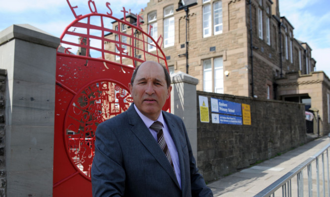 Labours education spokesman Laurie Bidwell outside Eastern Primary School in Broughty Ferry.